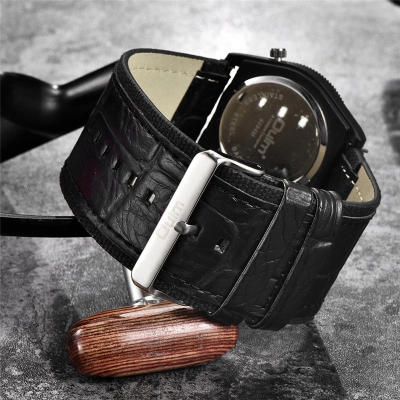 Oulm Luxury Brand Unique Design Leather Strap Watch